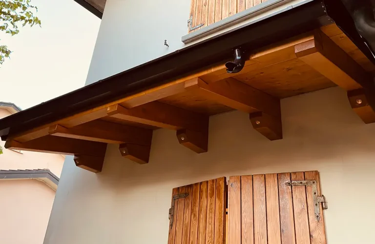 Tettoia in legno reggio emilia